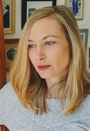 Hayley van der Woude, MD at Irvine Partners