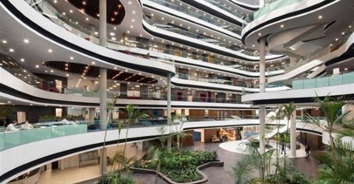 Source: ©bizcommunity.com. Interior of the Discovery building in Sandton