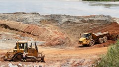 Congo lawmakers tell Barrick to secure mine perimeter after deadly protest