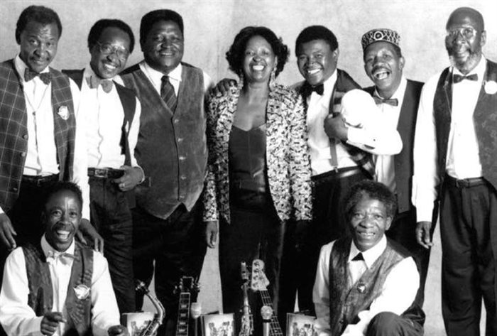 Dolly Rathebe (centre) in detail of the album cover for Dolly Rathebe & Elite Swingsters. Gallo Music Publishing