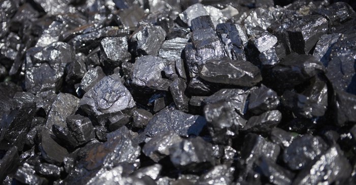 Source: ©Glencore  Coal in wash plant