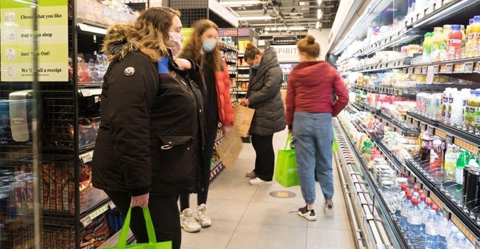 Choose and no queues. Source: Alamy Stock Photo/xiu bao