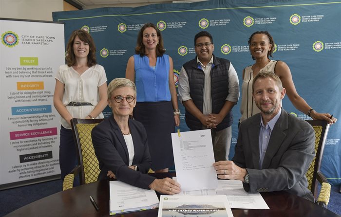 KfW Development Bank sector coordinator for infrastructure and water Jessica De Bruin, Silke Stadtmann, Tanja Werheit, Cllr Zahid Badroodien, city’s director for commercial services Siyabulela Bashe and Michael Webster