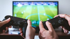 Source: © JESHOOTS.com