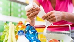 Global food prices rise to record high in February