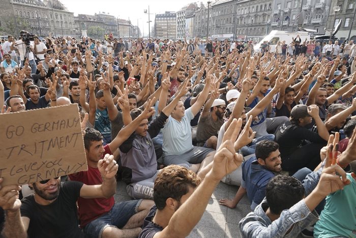 Syrian refugees strike in front of Budapest Keleti railway station in Hungary. 3 September 2015. Source: Mstyslav Chernov, CC BY-SA 4.0,