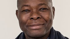 The inspiring architect from Burkina Faso who lifted the world's biggest prize