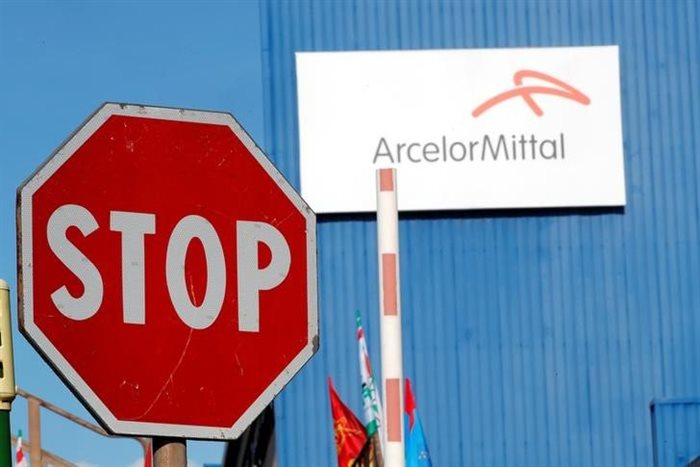 Source: Reuters/Ciro De Luca