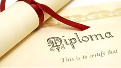 Image source: Matthew Benoit –