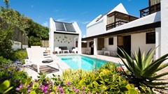 5 reasons to stay at off the grid Gonana Guest House in Paternoster