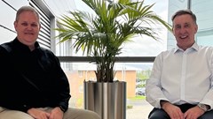 L-R: Quintus Sliep, managing director at Worldwide Staffing Solutions with Alex Cullen, director of the Scotland office