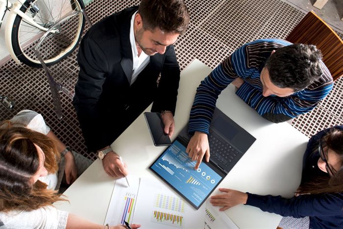 Top 5 factors to consider when buying a business laptop