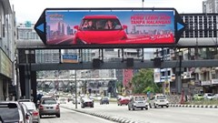 Source © Adobo Magazine  Moving Walls and Dentsu Africa have formed a partnership to launch a full-stack Out of Home (OOH) advertising technology platform across multiple markets in the continent