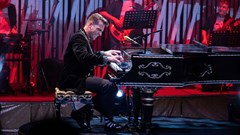 Jonathan Roxmouth's &quot;Key Change - My Favourite Pianists&quot; is not to be missed