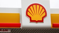 Nigerians accuse Shell of delay in oil spill London lawsuits