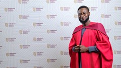 Invasive Port Jackson trees, plastic waste offer solution for low-cost housing