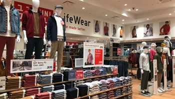 Uniqlo. Source: Cherryflava