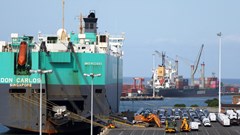 Source: Reuters/Siphiwe Sibeko