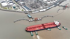 Oil prices fall, set for fourth weekly drop, as demand fears weigh