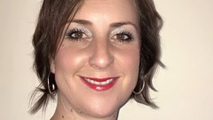 #BehindtheBrandManager: Lauren Burmeister, category lead for gum, candy, beverages & meals at Mondel&#x0113;z