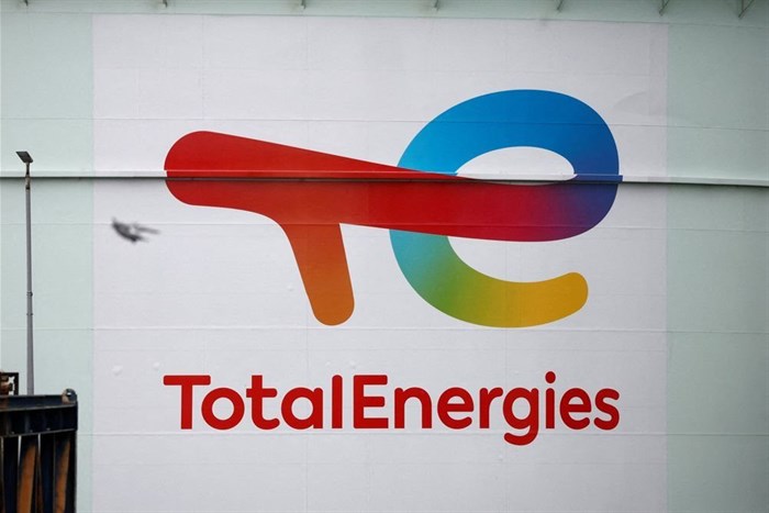 File photo: The logo of French oil and gas company TotalEnergies is seen on an oil tank at TotalEnergies fuel depot in Mardyck near Dunkirk, France, 16 January 2023. Reuters/Benoit Tessier/File Photo