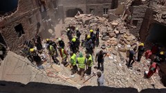 At least 13 killed in Cairo building collapse