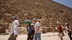 Egypt cuts power to ease load during heatwave - cabinet