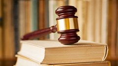 Image source: Sergii Gnatiuk –