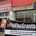 The Institute for Economic Justice and #PayTheGrants campaign have launched an application in the Pretoria High Court against what they say are exclusionary regulations for the R350 grant. Archive photo: Masego Mafata / GroundUp