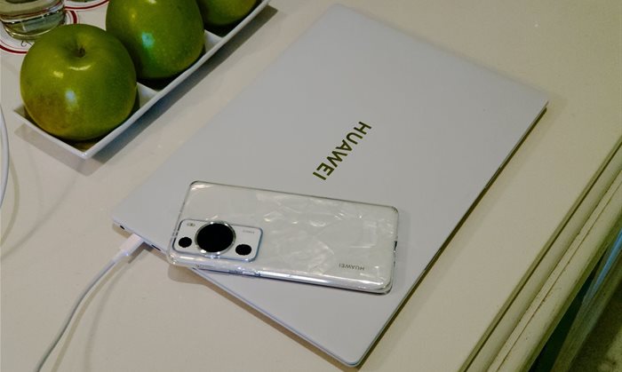 Huawei's comeback adds diversity to stagnant consumer electronics market