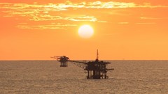 Image source: suwatpo –