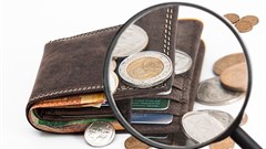 Take advantage of #BlackFriday to make the most of the festive season and Januworry