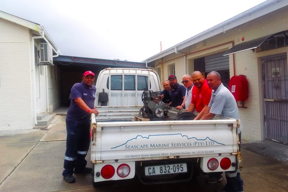 Delivery of the Motor: Elgreco Klaasen (left), Godfrey Samuels, Achmat Geyer, Che Steyn (Seascape Marine), William Johnson, Godfrey Smith
