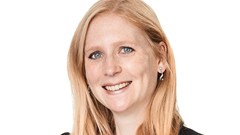 Chloë Loubser, knowledge and learning lawyer in Bowmans’ Cape Town office Employment and Benefits Practice