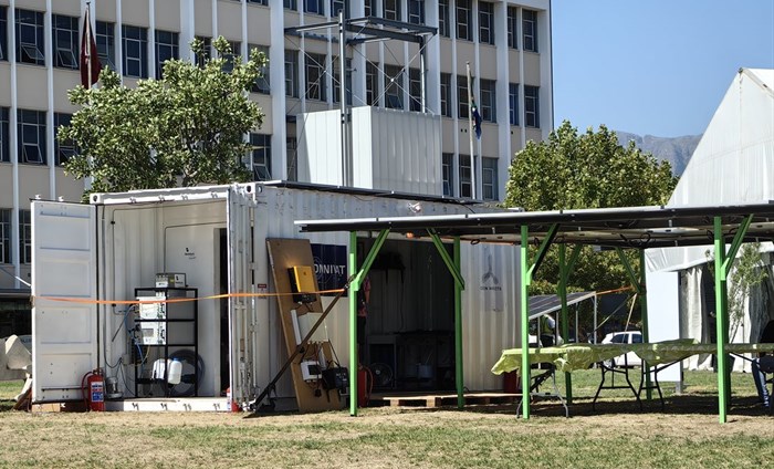 Omnivat's containerised system included a hydrogen fuel cell.