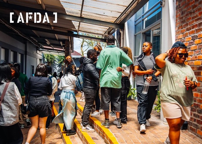 Teaching students to ethically co-create with AI in arts education