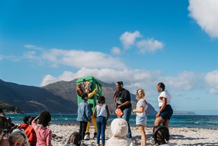 Captain Fanplastic teams up with Secret Sunrise for a unique dance cleanup for nature