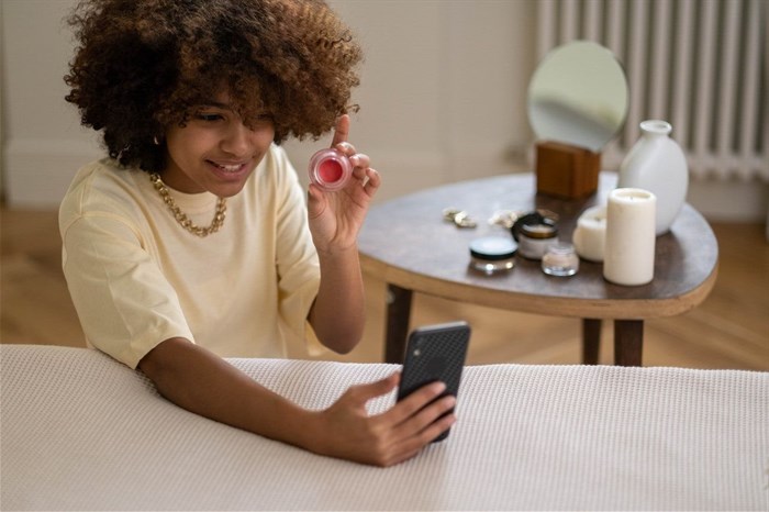 Image source: Ron Lach from