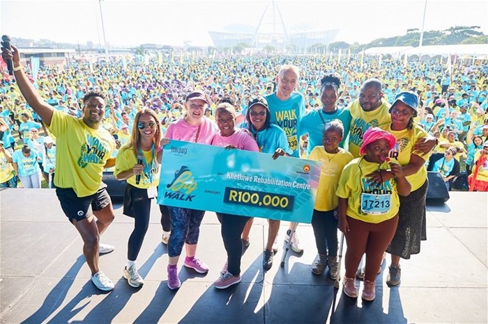 A sea of turquoise and yellow takes over KZN&#x2019;s promenade for the Suncoast East Coast Radio Big Walk