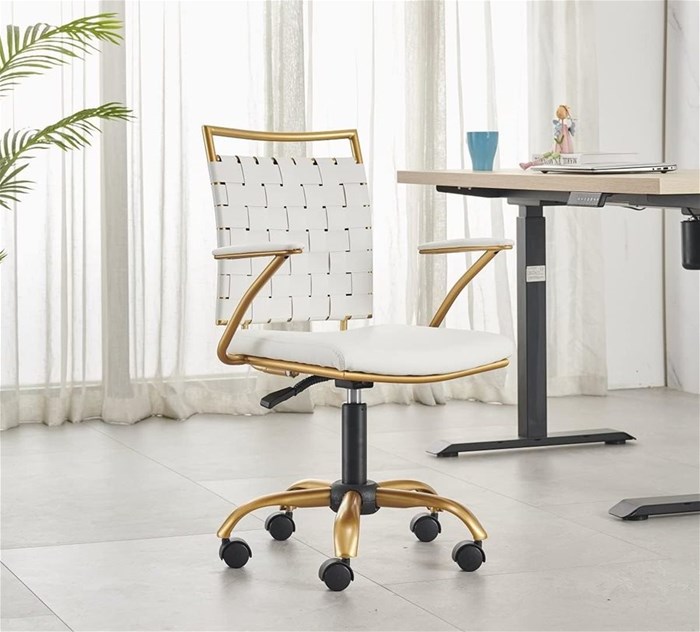 Source: © ubuy  The Open Chair is a community for young women in the industry through a mentoring programme