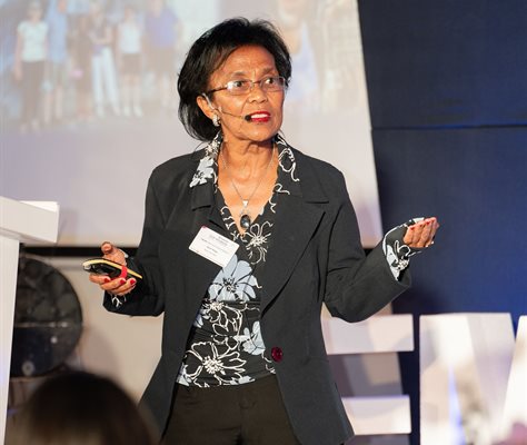 Hazel Matipa - Break Away Oasis