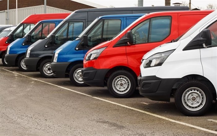 5 steps to decarbonising and digitising your fleet