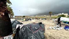 People living in makeshift shelters outside the Castle of Good Hope in Cape Town have been cold and wet this week. The site is owned by the Department of Public Works. Photos: Matthew Hirsch / Groundup
