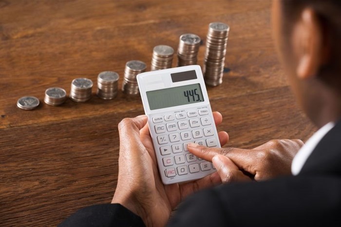 Image source: Andriy Popov –