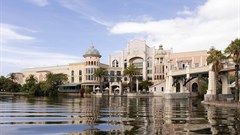 Canal Walk receives 5-Star Green Star Award from GBCSA