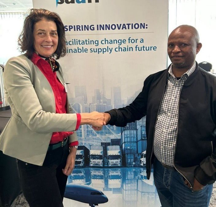 Dr Juanita Maree (SAAFF) with Vincent Zikhali (Logistics Network Transformational Group)