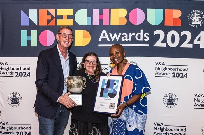 L to R: David Green, CEO of the Waterfront, Sheryl Ozinsky, Oranjezicht City Farm Market (winner of the CEO Award) and Tinyiko Mageza, executive head of marketing at the Waterfront. Image supplied