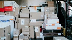 Navigating around the high costs of last-mile delivery in e-commerce