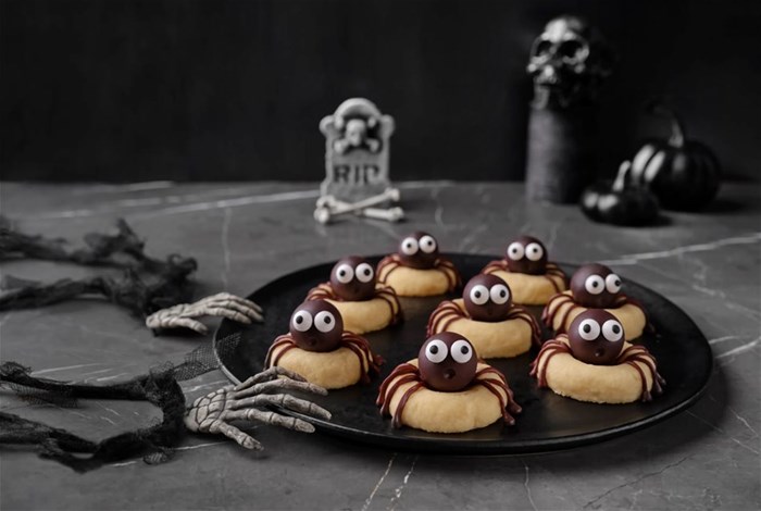 Spook up your Halloween with decadent Lindt treats!