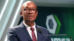 Minister Parks Tau applauded the resillience of the SA auto industry